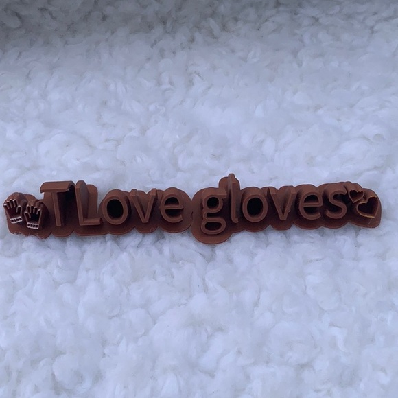 Elegant Purple Lace Gloves - Picture 2 of 2